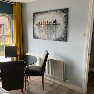 https://the-court.belfasthotelsireland.com