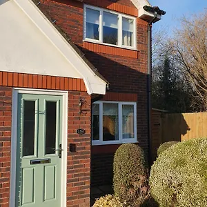https://christchurch-home-from-home.tophotelsbath.com